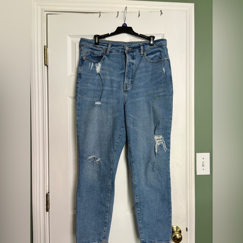 Old Navy Higher High Rise OG Straight with secret pockets Size 14